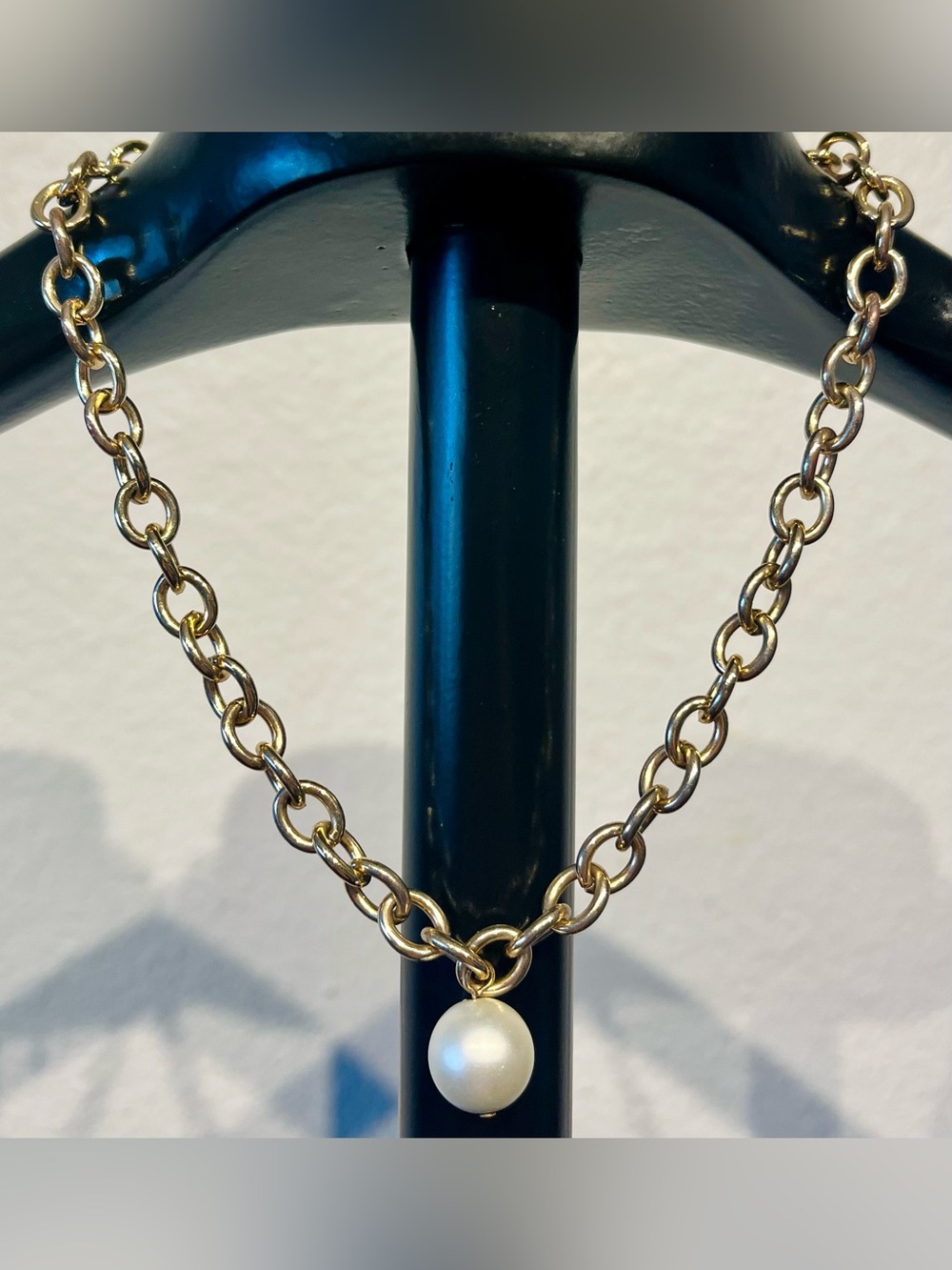 Vintage Y2K Gold Chain Necklace with Pearl Pendant - Picture 1 of 3